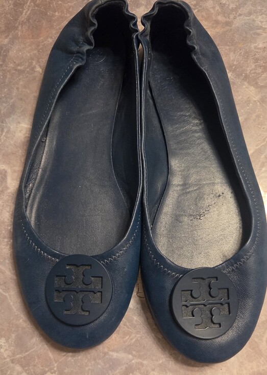 Tory Burch Shoes - Tory Burch Navy Leather Logo Ballet Flats